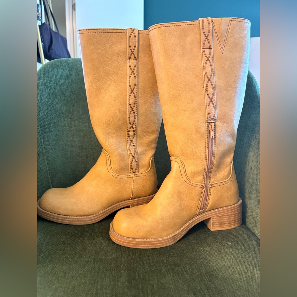 No Boundaries Women's Tall Riding Boot, 7.5